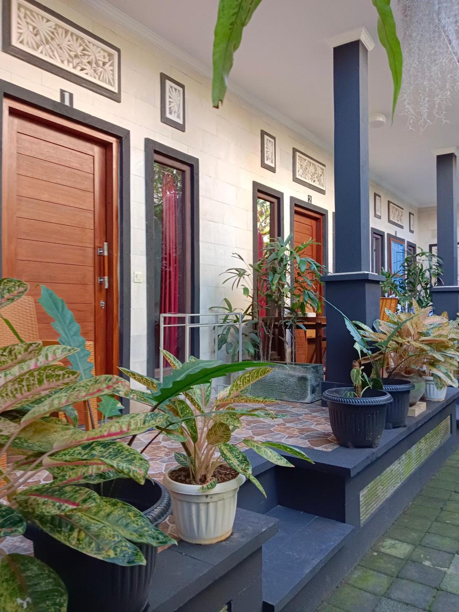 Double N Guesthouse Sanur  Exterior photo